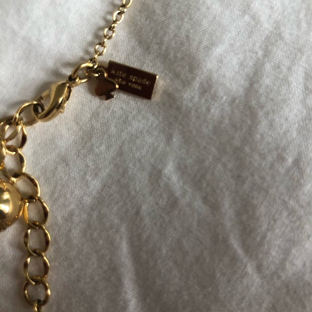 Kate Spade gold necklace - Picture 2 of 2